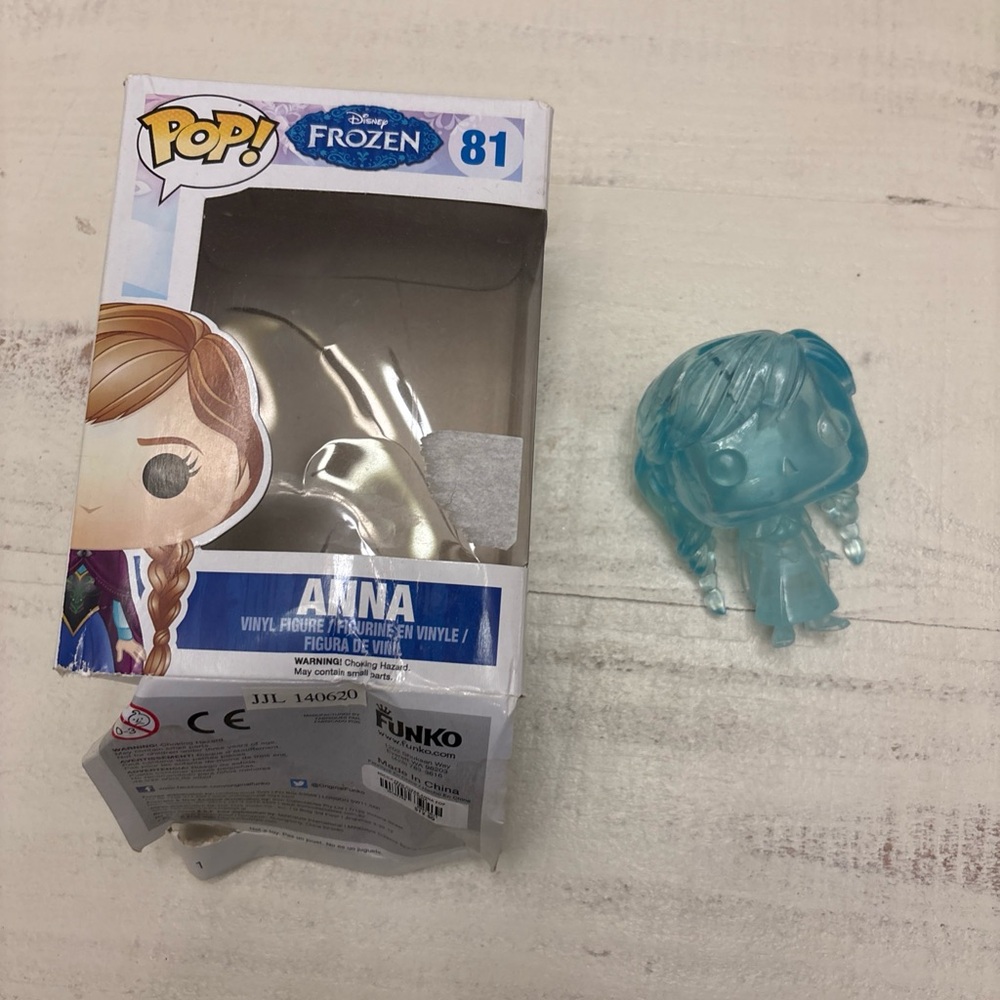 Funko Pop! Vinyl: Disney - Anna - (Blue , Translucent) - San Diego Comic Con...